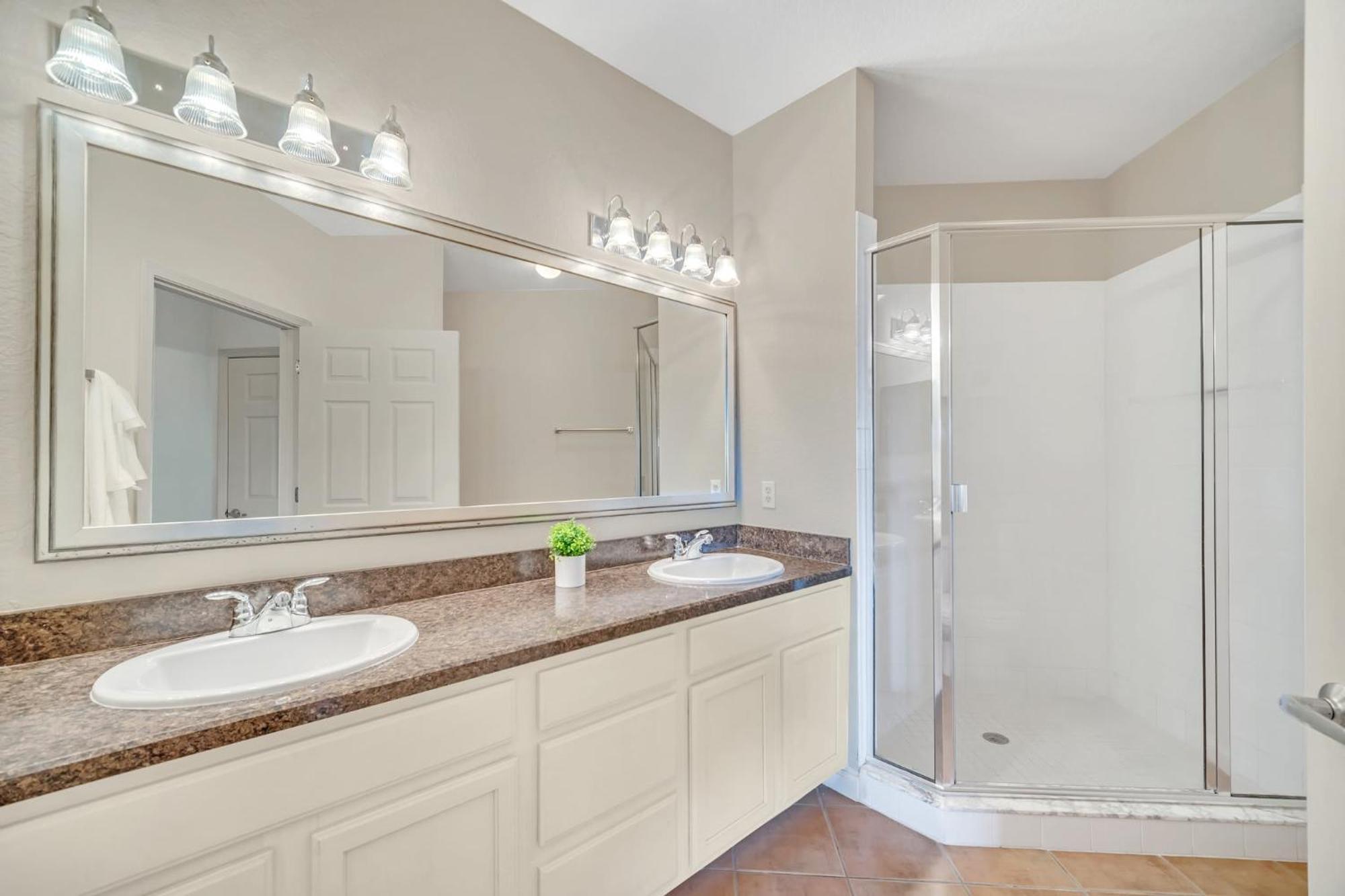 Spacious 2Br Condo W Pool & Hot Tub Near Disney Orlando Exteriör bild