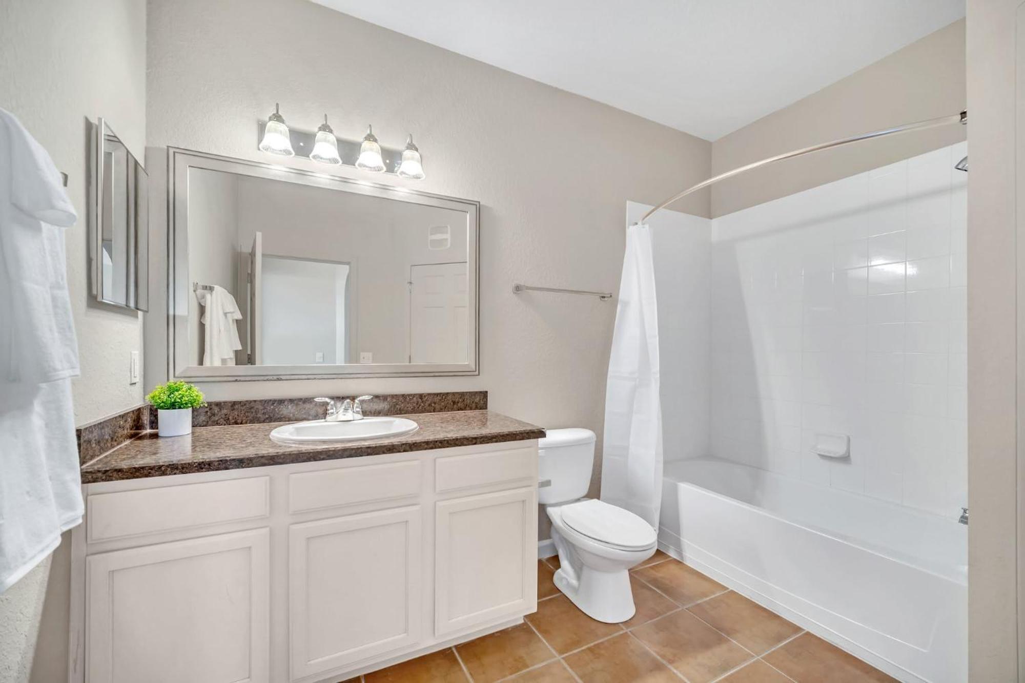 Spacious 2Br Condo W Pool & Hot Tub Near Disney Orlando Exteriör bild